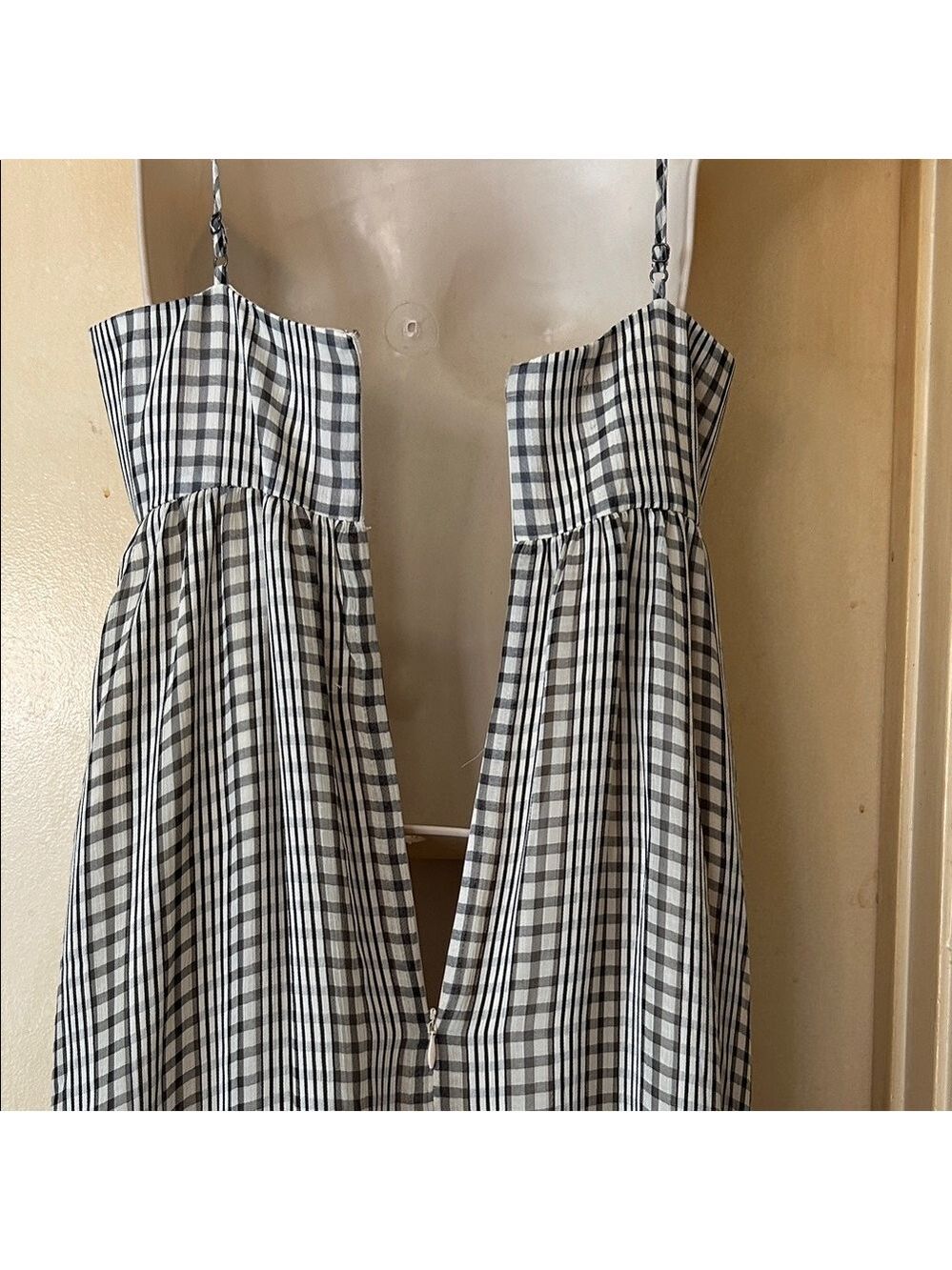 Calvin Klein Black and White Plaid Maxi Dress size 0 - Picture 9 of 11